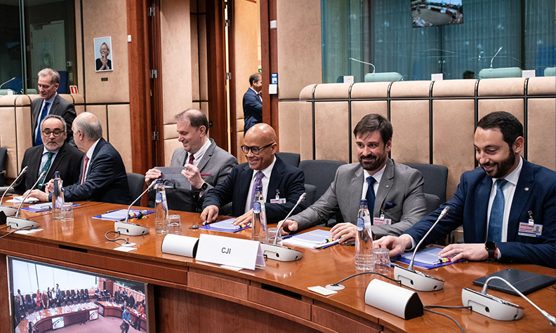 Foto integrantes CJI